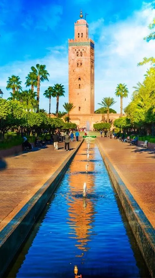Moroccan mosque and fountain